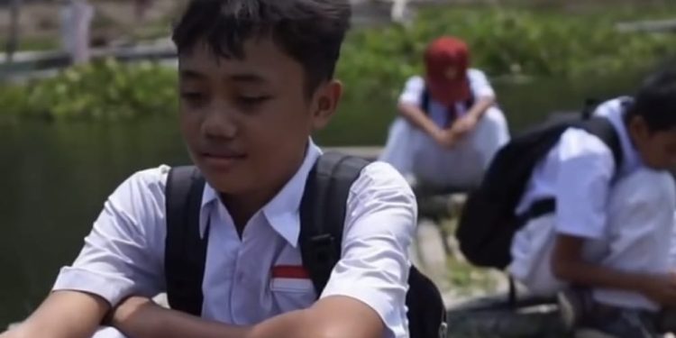 Pemkab Bandung Barat Kaji Sejumlah Opsi Solusi Akses Siswa di Waduk Saguling