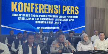 Sempat Ganggu Perjalanan Whoosh, Enam Pencuri dan Penadah Kabel Kereta Cepat Diringkus Polres Cimahi